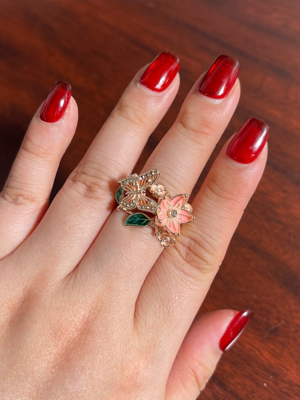 💖5 for $25😻 Floral Crystal Statement Ring - Rose Gold Tone with Green Accent